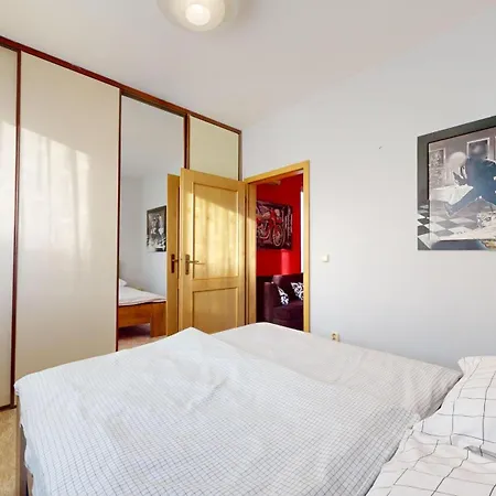 Sag Close To The Castle Free Parking * Братислава